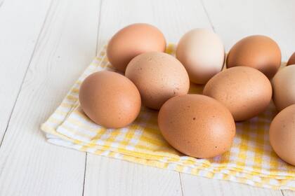 A la inflación se suma el impacto de la gripe aviar, que provocó la reducción del stock de gallinas ponedoras en diferentes estados (Archivo)