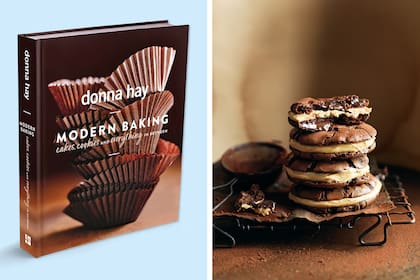 A la izquierda, la tapa del proyecto en el que está trabajando en este momento. Una biblia de la pastelería de 400 páginas a la Hay: con recetas rápidas, realizables... y atrapantes.