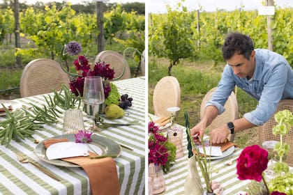 A la izquierda, un camino de hecho de chauchas adornando la mesa. A la derecha, Daniel añade los últimos toques especiales. Vajilla (La Melange).