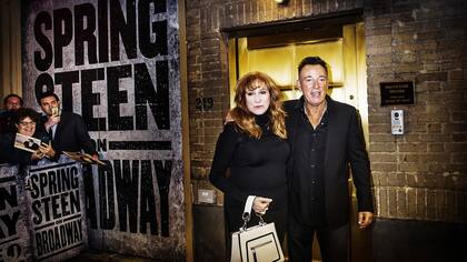 A la salida del teatro Walter Kerr, una sala de 960 asientos construida en 1929