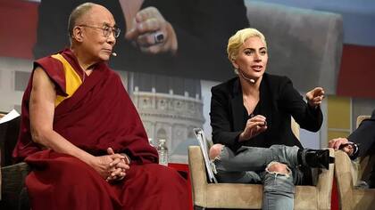 A Lady Gaga se le prohibió presentarse en China después de que se reuniera con el Dalai Lama en 2016