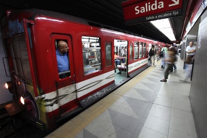 Las nuevas formaciones reemplazarán a los coches Mitsubishi, que tienen en promedio 60 años de antigüedad