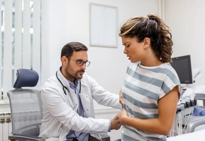 A las personas en la categoría EB-2 se les requiere una oferta de empleo o certificación laboral