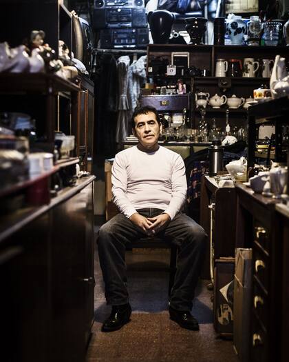 A los 17 años, Guajardo ayudó a vaciar una baulera y le vendió los objetos a un anticuario de San Telmo.