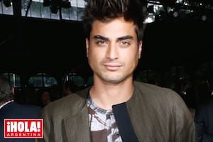 Nieto de un ícono del mundo del espectáculo, vivió una dura infancia, triunfó como modelo y se dedicó a la medicina