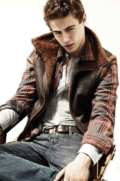 A los 23 años, protagonizó la campaña invierno
2009 de Mango