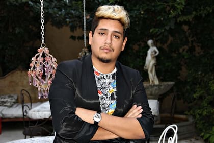 A los 25 años, Kenny es el estilista favorito de las mediáticas