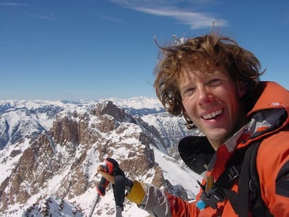 A los 27 años, Aron enfrentó una situación límite que cambió su vida para siempre