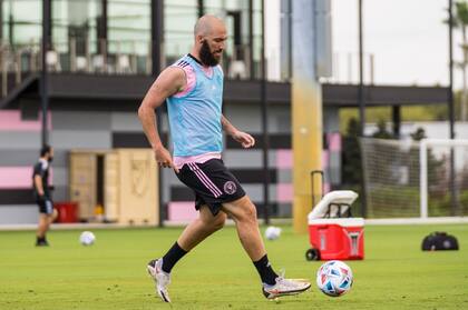 A los 33 años, Higuaín viste la camiseta del Inter de Miami FC