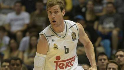 A los 37 años, Chapu es figura en el exigente básquetbol español