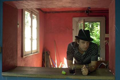 El gran clásico de Virus, "Imágenes paganas", tiene un arreglo de Gustavo Cerati