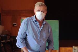 A los 64 años murió por covid-19 el intendente de Wanda, Felipe Jeleñ