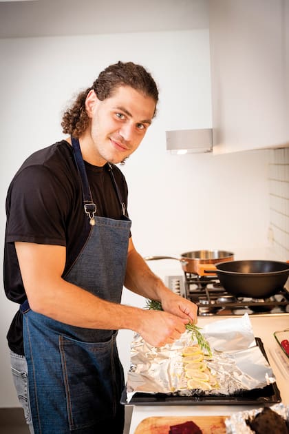 A los 7 años se animó a cocinar su primer plato: un pavo al horno con puerros como había visto en televisión.