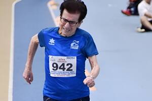 A los 92 años, la italiana Emma Maria Mazzenga sigue compitiendo