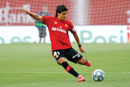 "A Luka lo vi en Ibiza. Me llamó la atención como entendía el fútbol, como miraba y levantaba la cabeza", dice Gustavo Siviero.