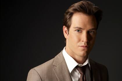 A Mark-Paul Gosselaar ahora se lo puede ver en Franklin & Bash