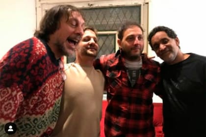 A más de 20 años de su estreno, y tras el éxito de la serie en Netflix, el elenco de Okupas volvió a reunirse