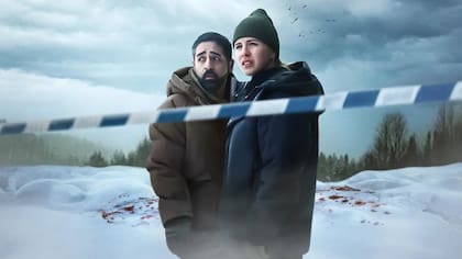 A medida que la investigación avanza, Hanna y Daniel se involucran más emocionalmente en el caso (Netflix).