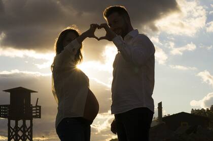 A menos de un año de conocerse, Mariana y Nicolás buscaron un hijo y se casaron.