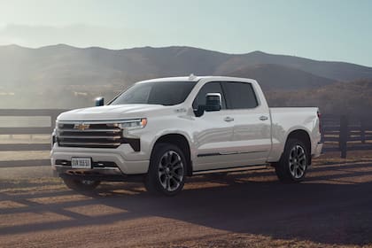 A menudo, el ICE utiliza camionetas del modelo Silverado de Chevrolet, que van sin matrícula y tienen otras características para identificarlas