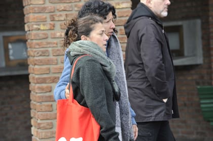 “A mí todavía me cuesta que se haya ido”, sostuvo su hija Mariana ayer en el velatorio