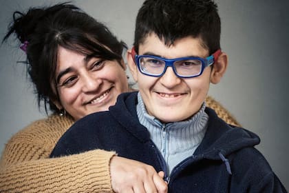 A Nicolás Morel tardaron seis años en diagnosticarlo correctamente: tiene el Síndrome de Prader Willi.