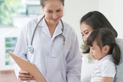 A nivel nacional, la tasa de menores sin seguro subió de 5,1% a 6% entre 2022 y 2024