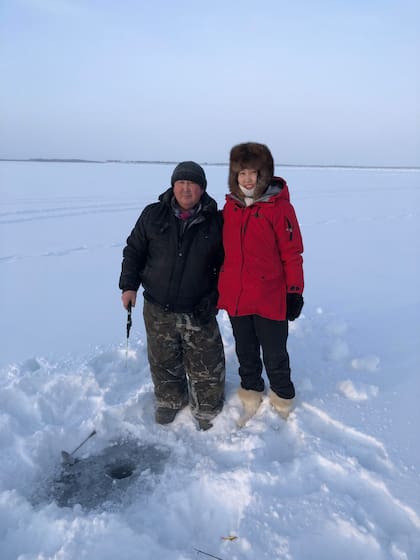 "A nuestros parientes les gusta pescar, por lo que comparten algo de pescado con nosotros", dice