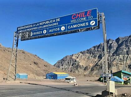 A partir del mes próximo comienza a regir el horario de invierno para cruzar a Chile y ya no se atenderá durante las 24 horas