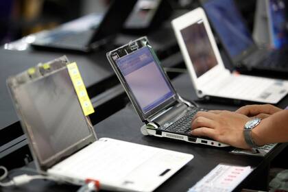 A pesar de las mejoras que los fabricantes introdujeron en los teclados de las pequeñas netbooks, siempre es conveniente probar esta característica en persona