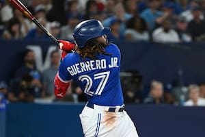 A pesar de que todavía no es demasiado tarde para que las partes lleguen a un arreglo y que Guerrero Jr. continúe, el equipo de Toronto ya piensa en la posibilidad de intercambiarlo (Archivo)