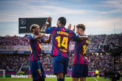 A pesar de ser visitante y no partir como favorito, Barcelona quiere dar el golpe ante su clásico rival