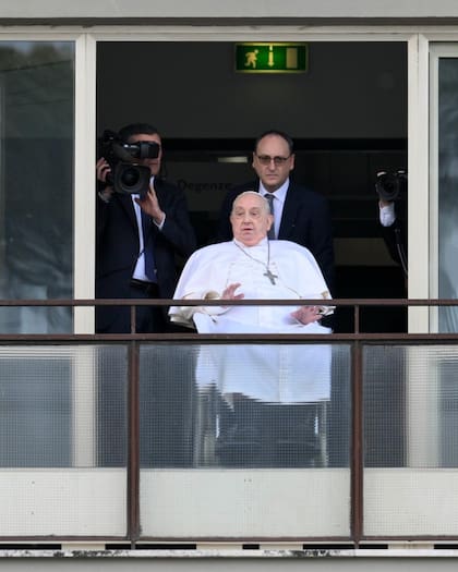 A pesar de su complicado estado de salud en los últimos años, Francisco nunca dejó de acercarse al pueblo