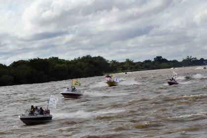 A pleno, la Fiesta del Surubí, en Goya