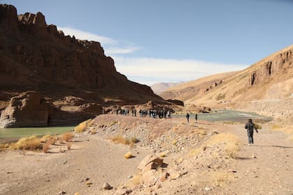 A pocos días de iniciarse la licitación internacional en Mendoza, la Nación le abre el juego a La Pampa para seguir reclamando por cuestiones ambientales.