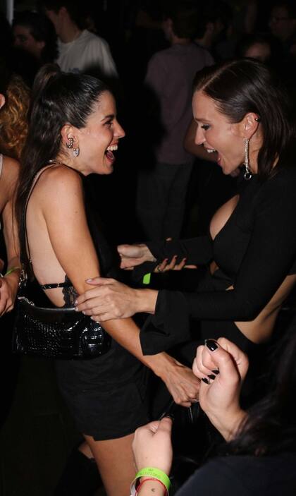 A puro baile con Cande Molfese.