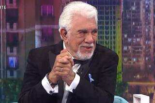 A Raúl Lavié lo hicieron elegir entre Mirtha Legrand o Susana Giménez y no dudó