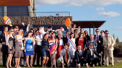 A todo color: el día que se casaron el holandés y la argentina