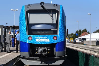 El tren movido a hidrógeno en su primer recorrido en Alemania