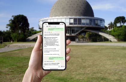 A través de Boti, el chatbot de la Ciudad, se puede saber el estado de infracción de los autos