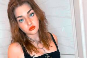 A través de un intercambio con una seguidora, la hija de Ricardo Fort confesó que se tatúa para contrarrestar el efecto que le producen