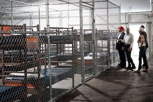 El cantante cubano que describe el “infierno” en Alligator Alcatraz, la cárcel del ICE: niega ser pandillero