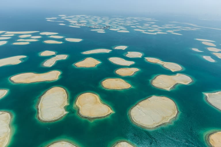 Las imágenes de las islas artificiales abandonadas que fueron creadas para multimillonarios en Dubai