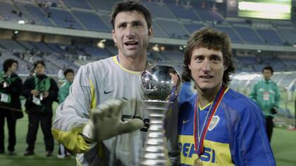 Abbondanzieri y Guillermo Barros Schelotto, con la Copa Europeo Sudamericana 2003, fue el último gran título que conquisto el fútbol argentino; ese gran partido podría volver a jugarse