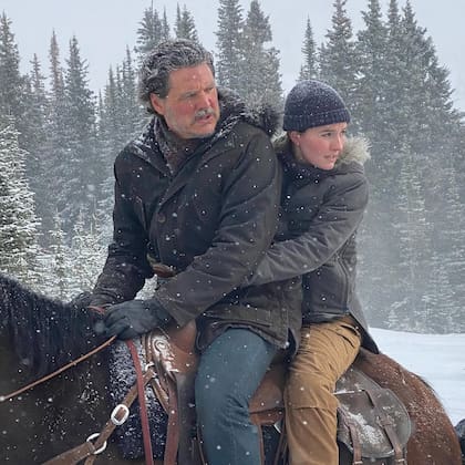 Abby y Joel en la segunda temporada de la serie The Last of Us de HBO (Foto: Instagram @kaitlyndever)