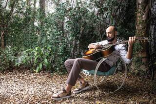 Fue papá, tuvo COVID, se mudó a Chaco y lanzó un nuevo disco: su giro emocional