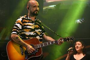 Abel Pintos cerró el Festival de Folklore de Cosquín y brilló en el escenario que lo vio nacer