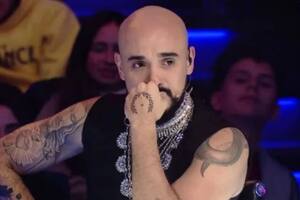 Abel Pintos eligió un peculiar look en Got Talent y los usuarios hicieron divertidas comparaciones