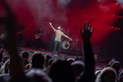 Abel sostuvo que siempre hubo discursos políticos en el festival (Foto: @aquicosquinok)
