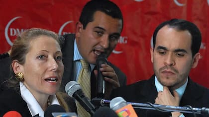 Abelardo de la Espriella (a la derecha) representó casos de alta repercusión mediática en Colombia